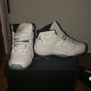 Jordan 11s
